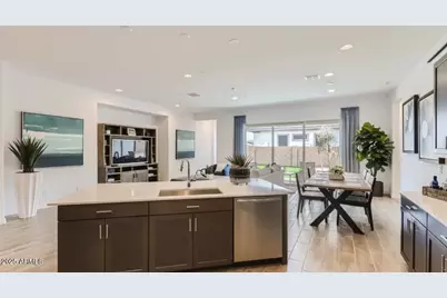 7977 W Rowel Road, Peoria, AZ 85383 - Photo 3