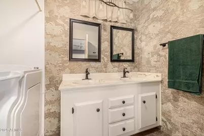 7714 E Calypso Avenue, Mesa, AZ 85208 - Photo 27