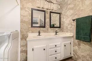 7714 E Calypso Ave, Mesa, AZ 85208 - Photo 27