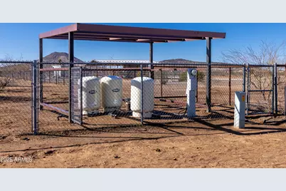 45409 W Luray Road, Wickenburg, AZ 85390 - Photo 21