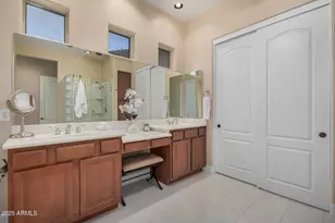 1836 E Desert Ln, Phoenix, AZ 85042 - Photo 25