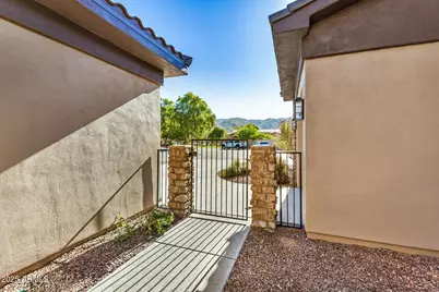 1836 E Desert Lane, Phoenix, AZ 85042 - Photo 7