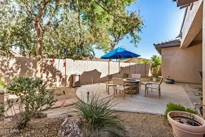 1836 E Desert Lane, Phoenix, AZ 85042 - Photo 41