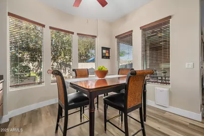 1836 E Desert Lane, Phoenix, AZ 85042 - Photo 17