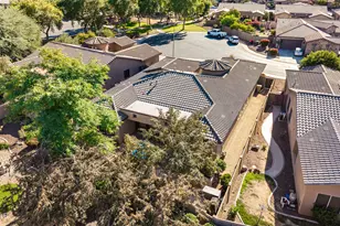 1836 E Desert Ln, Phoenix, AZ 85042 - Photo 57