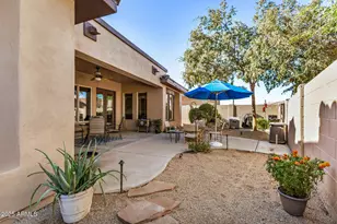 1836 E Desert Ln, Phoenix, AZ 85042 - Photo 43