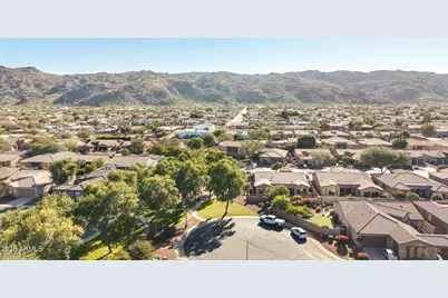 1836 E Desert Lane, Phoenix, AZ 85042 - Photo 61