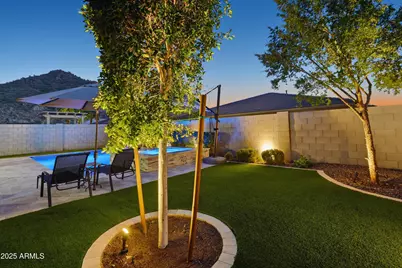 10249 W Hedge Hog Place, Peoria, AZ 85383 - Photo 63