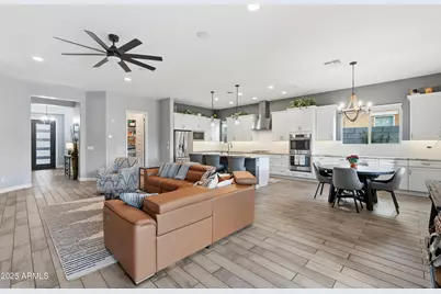 10249 W Hedge Hog Place, Peoria, AZ 85383 - Photo 21