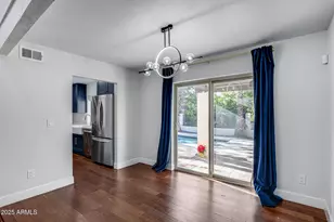 1902 E Linger Ln, Phoenix, AZ 85020 - Photo 11