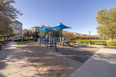 1733 E Bridgeport Parkway, Gilbert, AZ 85295 - Photo 33