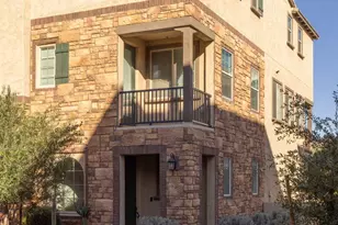 1733 E Bridgeport Pkwy, Gilbert, AZ 85295 - Photo 7