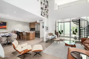 3263 E Camelback Rd, Phoenix, AZ 85018 - Photo 15