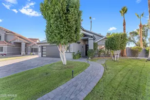 108 S Morning Ridge Dr, Gilbert, AZ 85296 - Photo 3