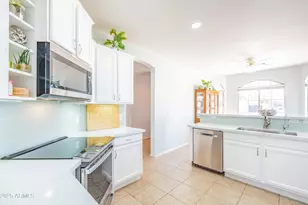 1550 W St Kateri Dr, Phoenix, AZ 85041 - Photo 7