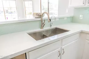 1550 W St Kateri Dr, Phoenix, AZ 85041 - Photo 9