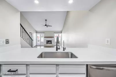 633 W Southern Avenue #1117, Tempe, AZ 85282 - Photo 7