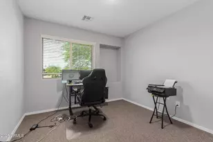 25577 W Whyman St, Buckeye, AZ 85326 - Photo 31