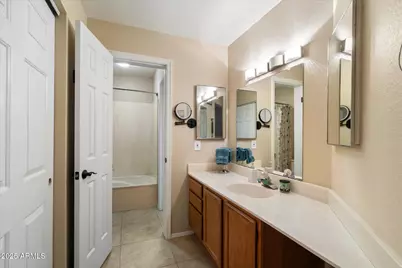10301 N 70th Street #106, Paradise Valley, AZ 85253 - Photo 11
