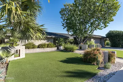 3123 N 47th Place, Phoenix, AZ 85018 - Photo 3