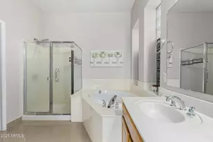 10625 W Harmony Ln, Peoria, AZ 85382 - Photo 27