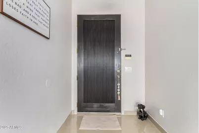 10625 W Harmony Lane, Peoria, AZ 85382 - Photo 5