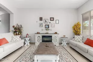 10625 W Harmony Ln, Peoria, AZ 85382 - Photo 7