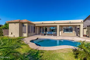 10625 W Harmony Ln, Peoria, AZ 85382 - Photo 39