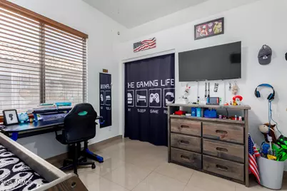 10625 W Harmony Lane, Peoria, AZ 85382 - Photo 31