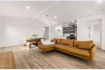 7909 N 86th Lane, Glendale, AZ 85305 - Photo 5