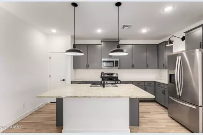 7909 N 86th Lane, Glendale, AZ 85305 - Photo 9