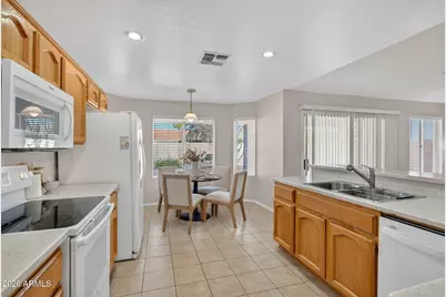 9134 E Diamond Drive, Sun Lakes, AZ 85248 - Photo 19