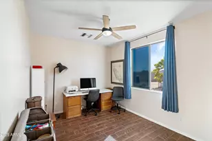 24909 W Red Robin Dr, Wittmann, AZ 85361 - Photo 35