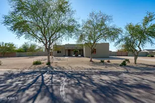 24909 W Red Robin Dr, Wittmann, AZ 85361 - Photo 7