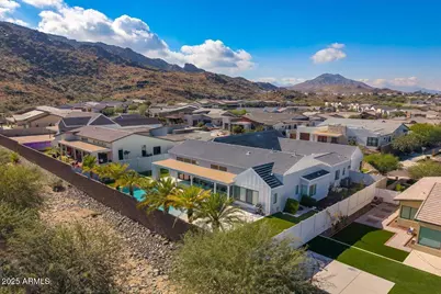 9407 S 13th Way, Phoenix, AZ 85042 - Photo 17