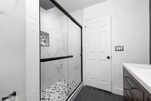 5728 E Sharon Dr, Scottsdale, AZ 85254 - Photo 27