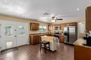 6925 W Sunnyslope Ln, Peoria, AZ 85345 - Photo 9