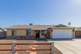 6925 W Sunnyslope Ln, Peoria, AZ 85345 - Photo 1