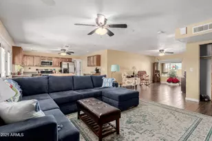 6925 W Sunnyslope Ln, Peoria, AZ 85345 - Photo 7