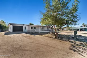 23865 W Coleman Dr, Congress, AZ 85332 - Photo 5