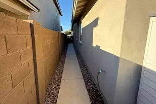 10519 E Corbin Ave, Mesa, AZ 85212 - Photo 23