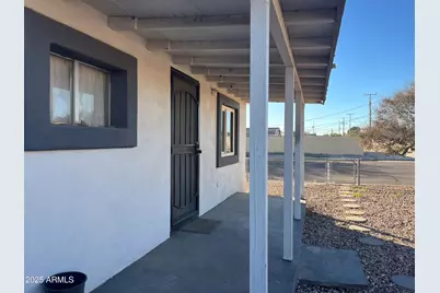 109 1st Avenue W, Buckeye, AZ 85326 - Photo 5