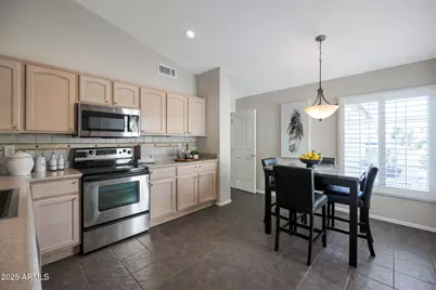 15674 W Monterey Way, Goodyear, AZ 85395 - Photo 3