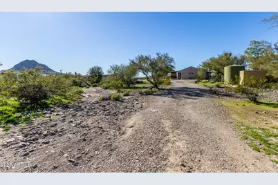 48822 N Roughrider Road, New River, AZ 85087 - Photo 39