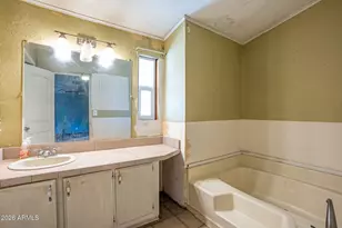 33235 S Coldwater Rd, Black Canyon City, AZ 85324 - Photo 15