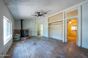 33235 S Coldwater Rd, Black Canyon City, AZ 85324 - Photo 9