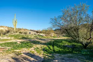 33235 S Coldwater Rd, Black Canyon City, AZ 85324 - Photo 9