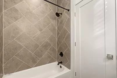 825 N 9th Avenue #10, Phoenix, AZ 85007 - Photo 19