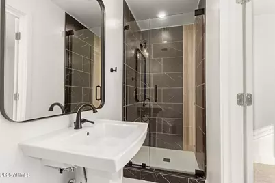 825 N 9th Avenue #10, Phoenix, AZ 85007 - Photo 23