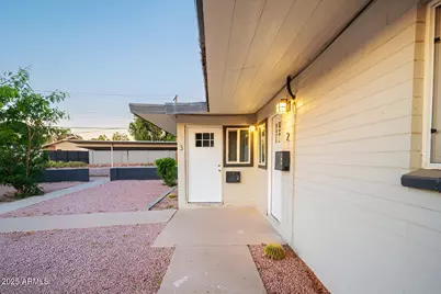 4832 E Willetta Street, Phoenix, AZ 85008 - Photo 5
